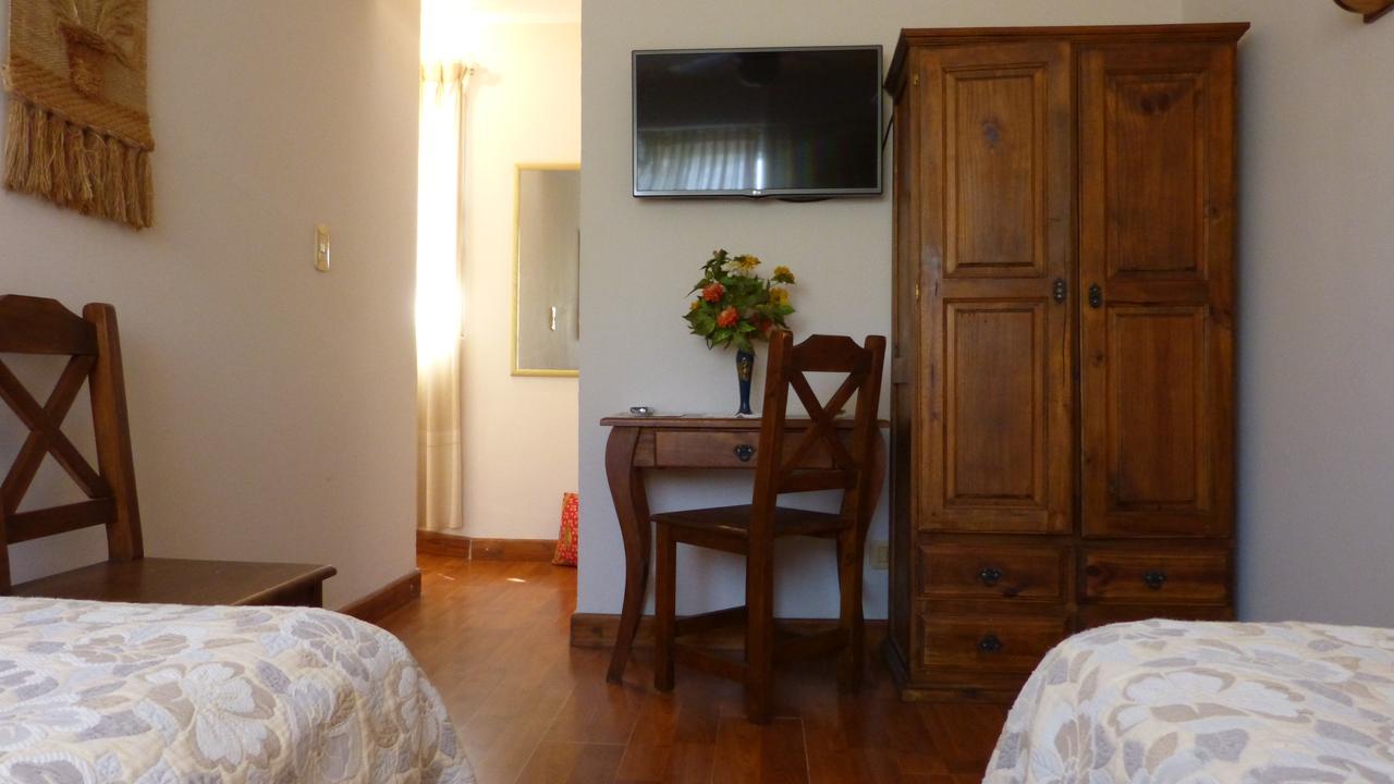Hotel El Descanso Junín Eksteriør bilde
